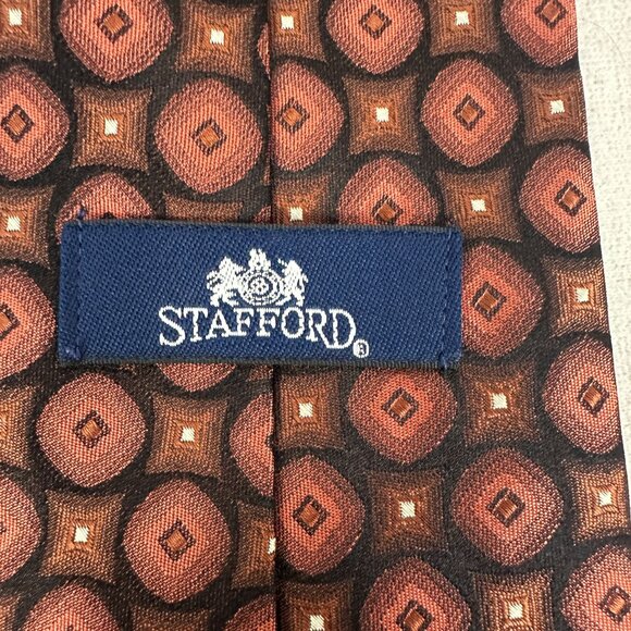Stafford Mens Silk Geometric Necktie Made In USA Brown Rust Octagon Pattern - Picture 3 of 4